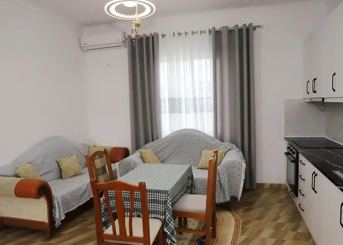 Allkushi Apartament *